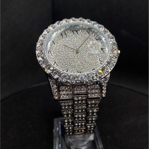 LIMITED Edition18K Silver Plated Iced Out Diamond Luxury Design Watch - Picture 3 of 6